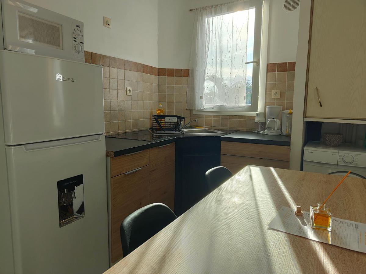 Appartement T2 - Sainte-Marie - 10 Min De L'Aeroport Eksteriør billede