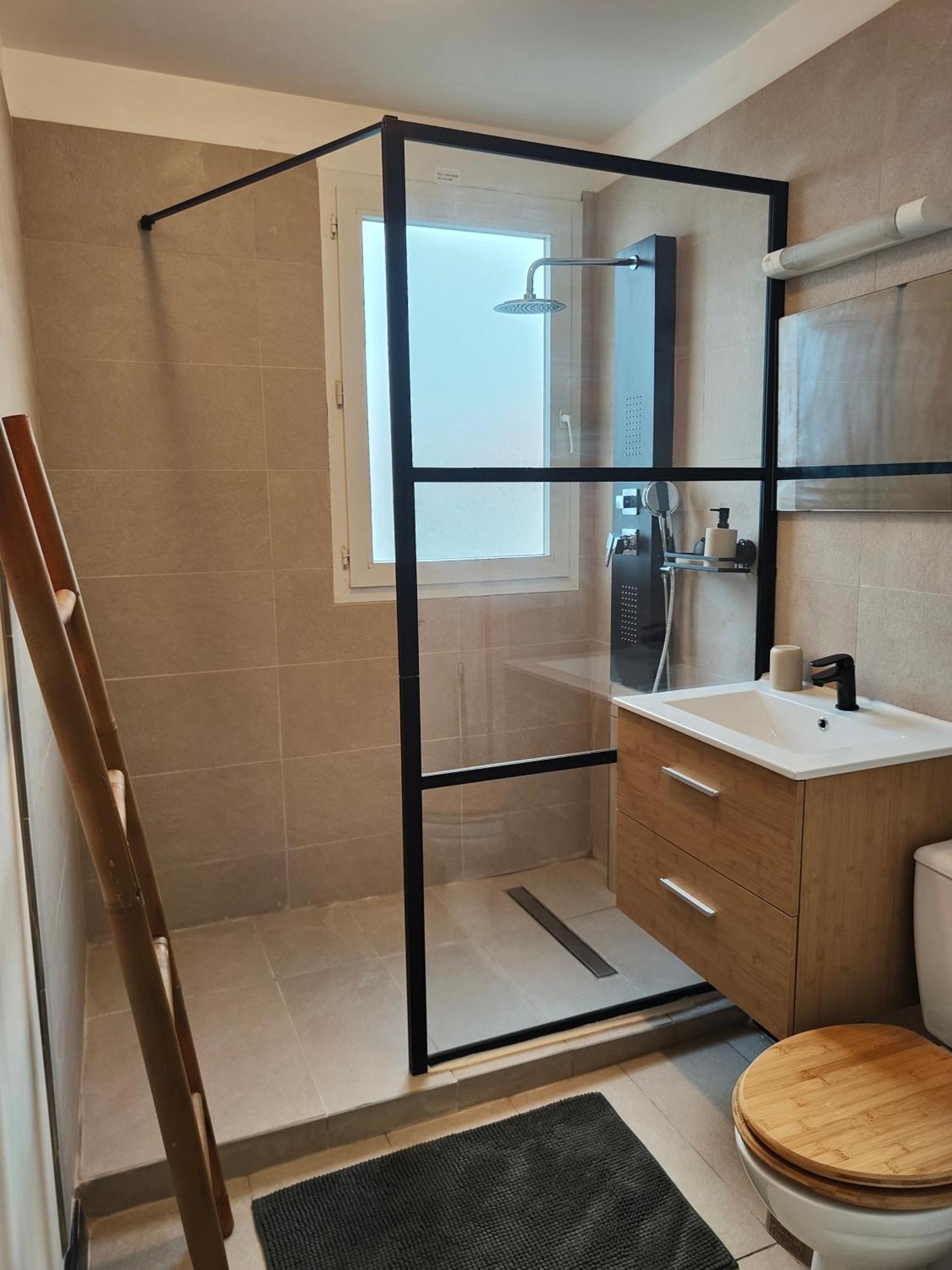 Appartement T2 - Sainte-Marie - 10 Min De L'Aeroport Eksteriør billede
