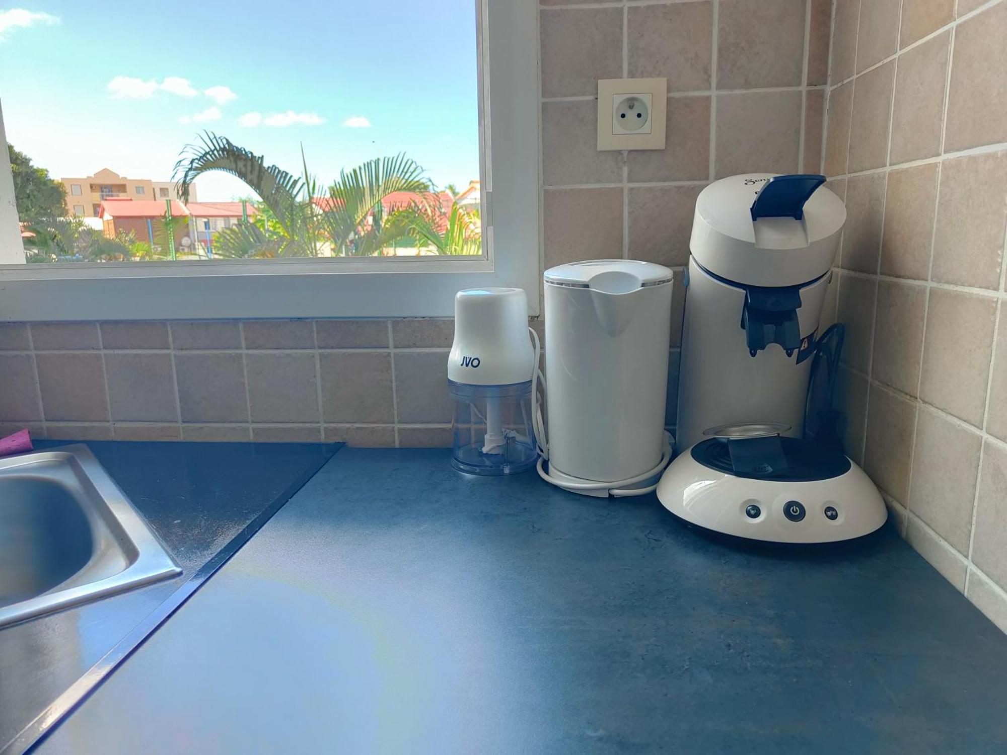 Appartement T2 - Sainte-Marie - 10 Min De L'Aeroport Værelse billede
